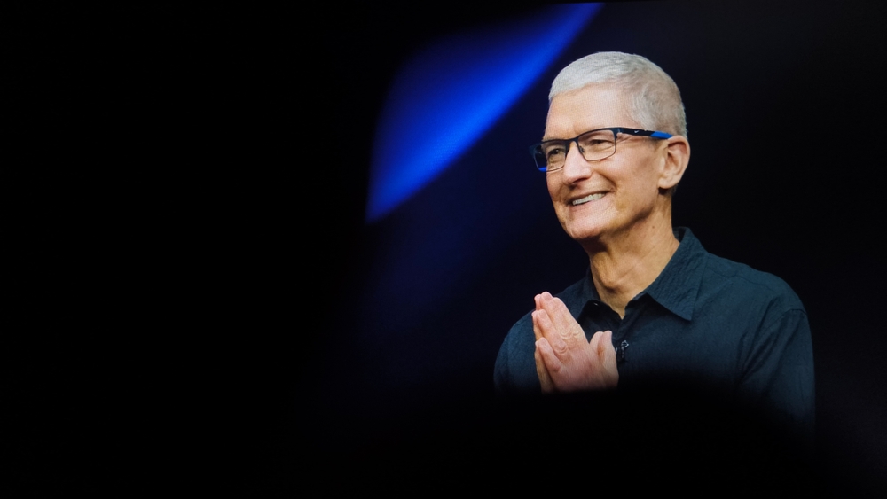 apple-turns-to-john-ternus-for-its-next-era