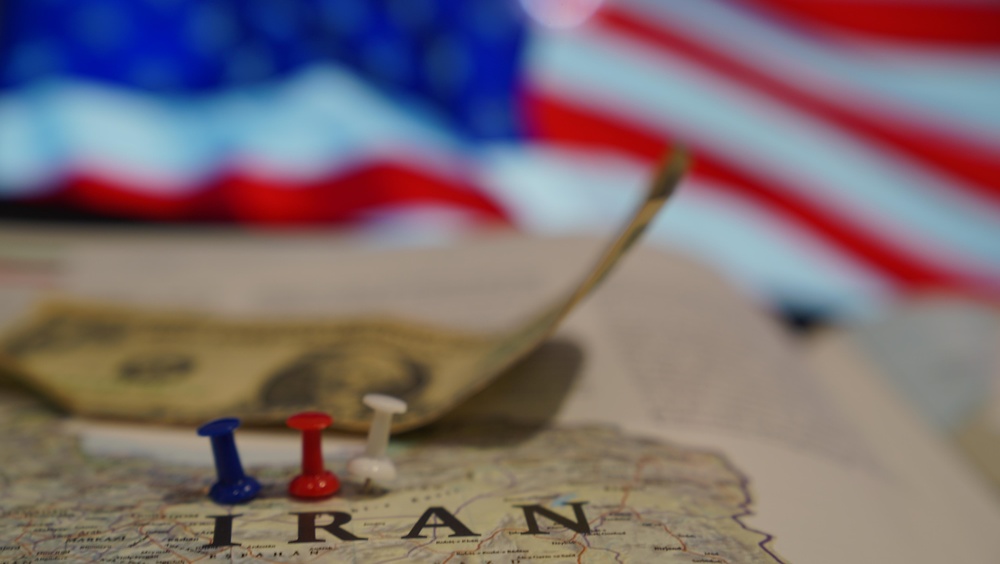 us-and-iran-move-closer-to-war-deal