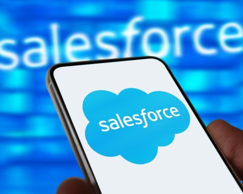 salesforce-cuts-more-jobs-amid-ai-push