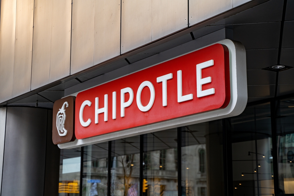 chipotle-removes-jalapeños-amid-salmonella-probe