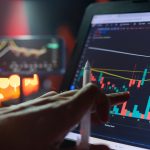 European Banks Fall as Bond Market Fears Grow